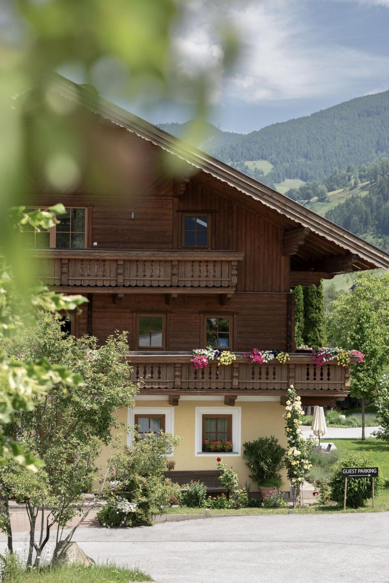 Zederberg Appartements Sankt Johann im Pongau Bagian luar foto