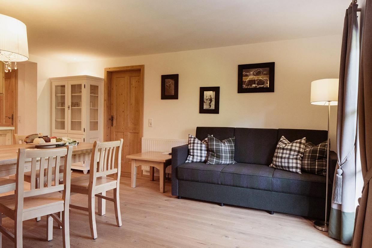 Zederberg Appartements Sankt Johann im Pongau Ruang foto
